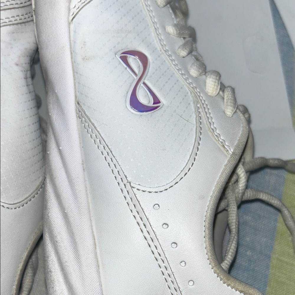 NFINITY White Women's Lace-Up Athletic Sneakers Cheer shoes size 8 - Picture 5 of 10